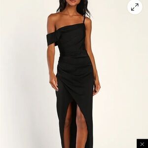 Lulu's Black One-Shoulder Dress